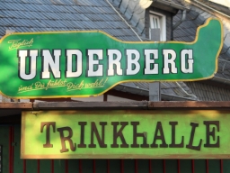 Bilder Galerien &raquo; 2025 Der Besuch der alten Dame